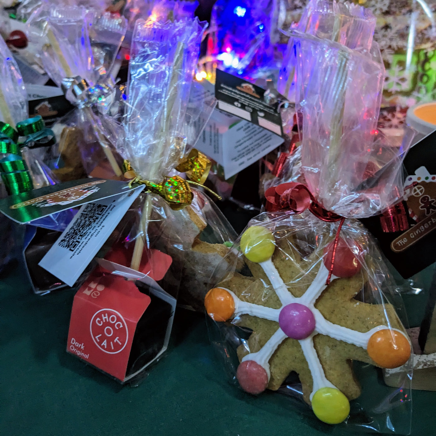 Hot Chocolate Stirrer & Gingerbread Gift Set