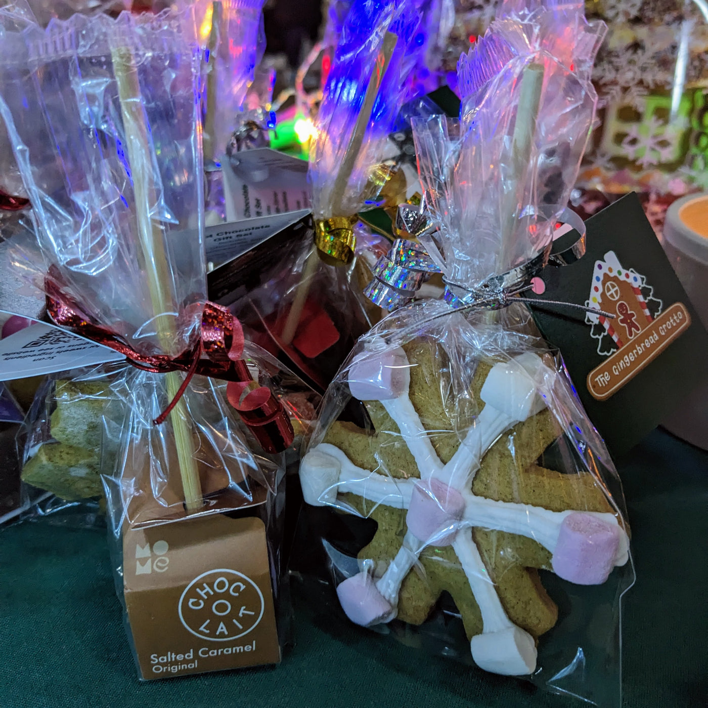Hot Chocolate Stirrer & Gingerbread Gift Set