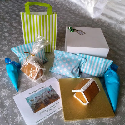 Centrepiece Half Way House & Garden Kit