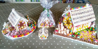 Centrepiece Gingerbread Houses (Medium & Large)
